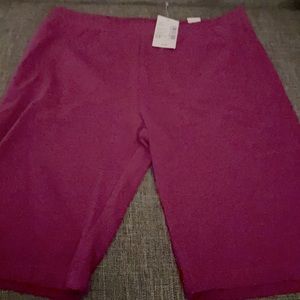 Rose parade size large 10/12 short